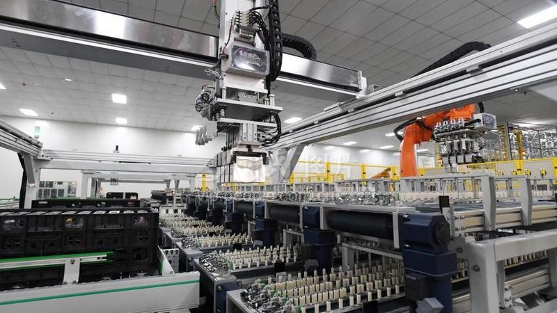 家用储能系统：价格构成解析与选购要点